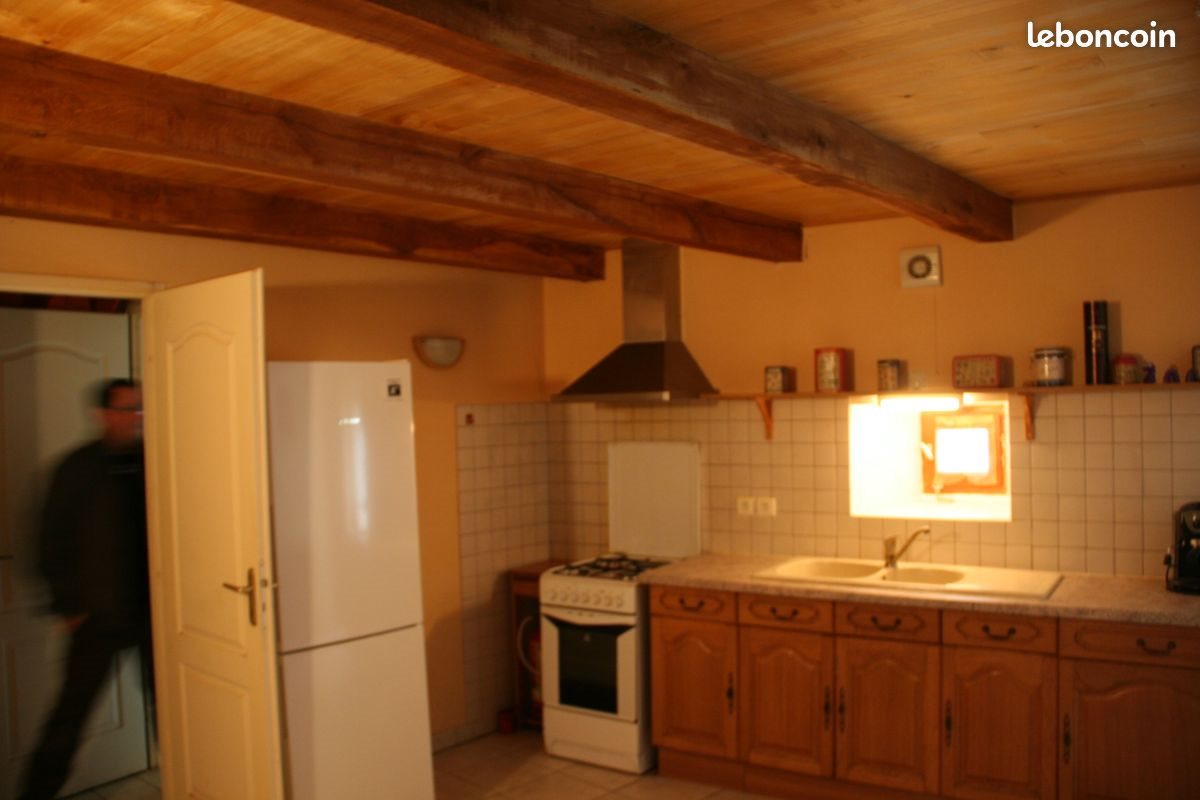 Appartement à louer, 49m², Lalbenque