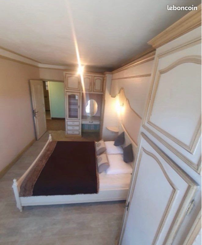 Maison à louer, 100m², Sarlat-la-Canéda