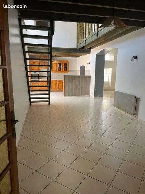 Appartement à louer, 100m², Castillon-la-Bataille