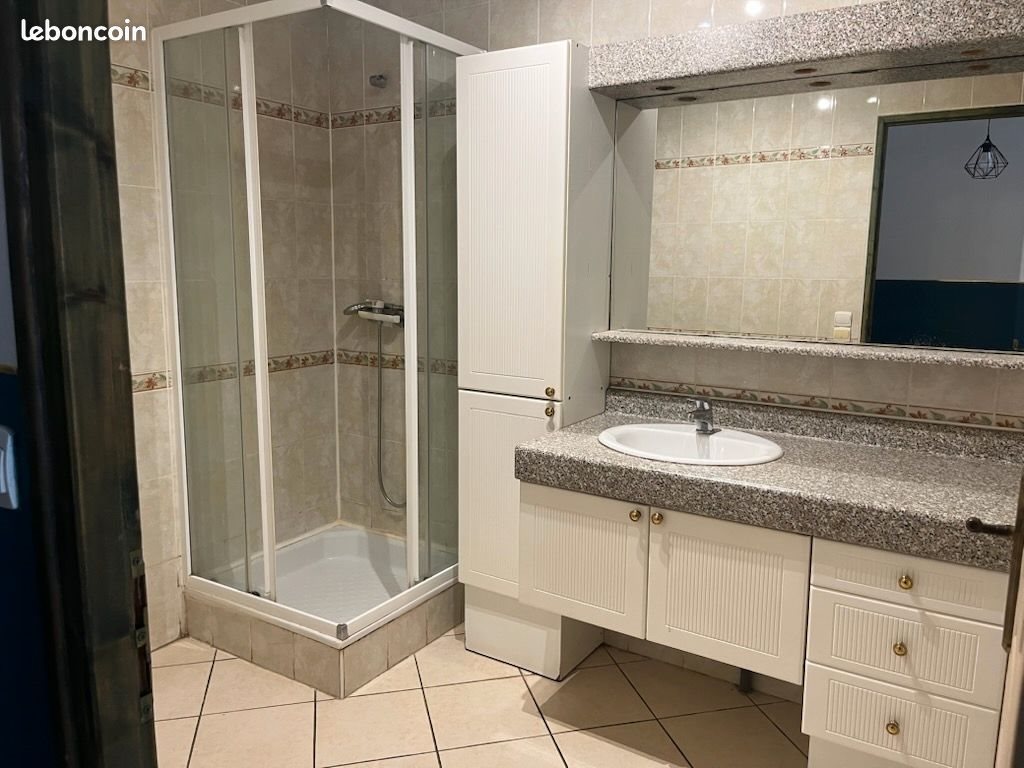 Appartement à louer, 100m², Castillon-la-Bataille