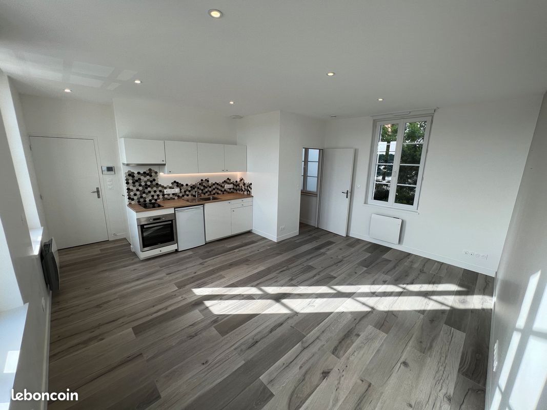 Appartement à louer, 28m², Saumur