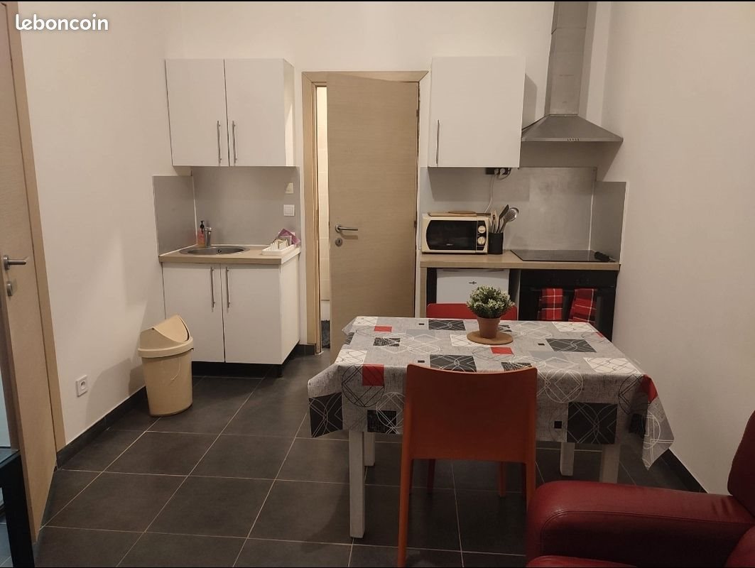 Appartement à louer, 25m², Epône