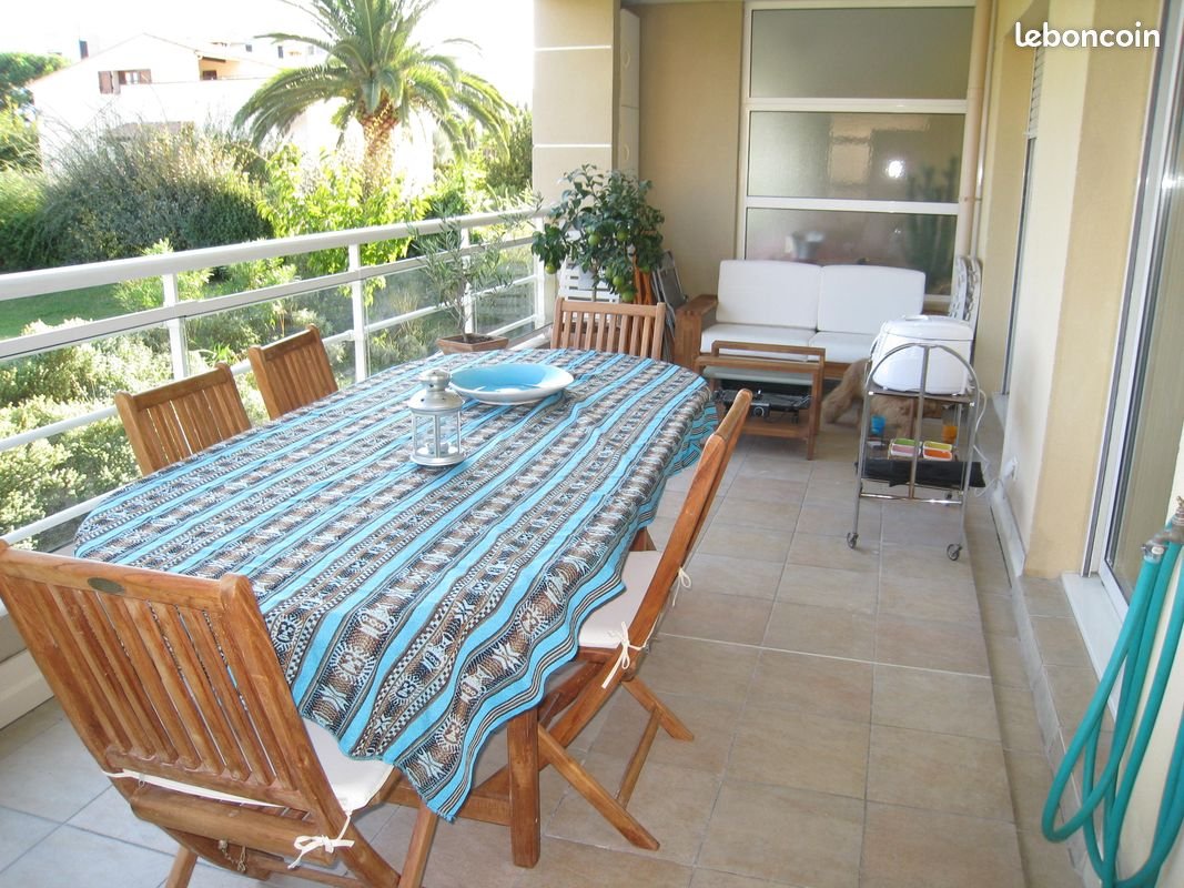 Appartement à louer, 48m², Antibes