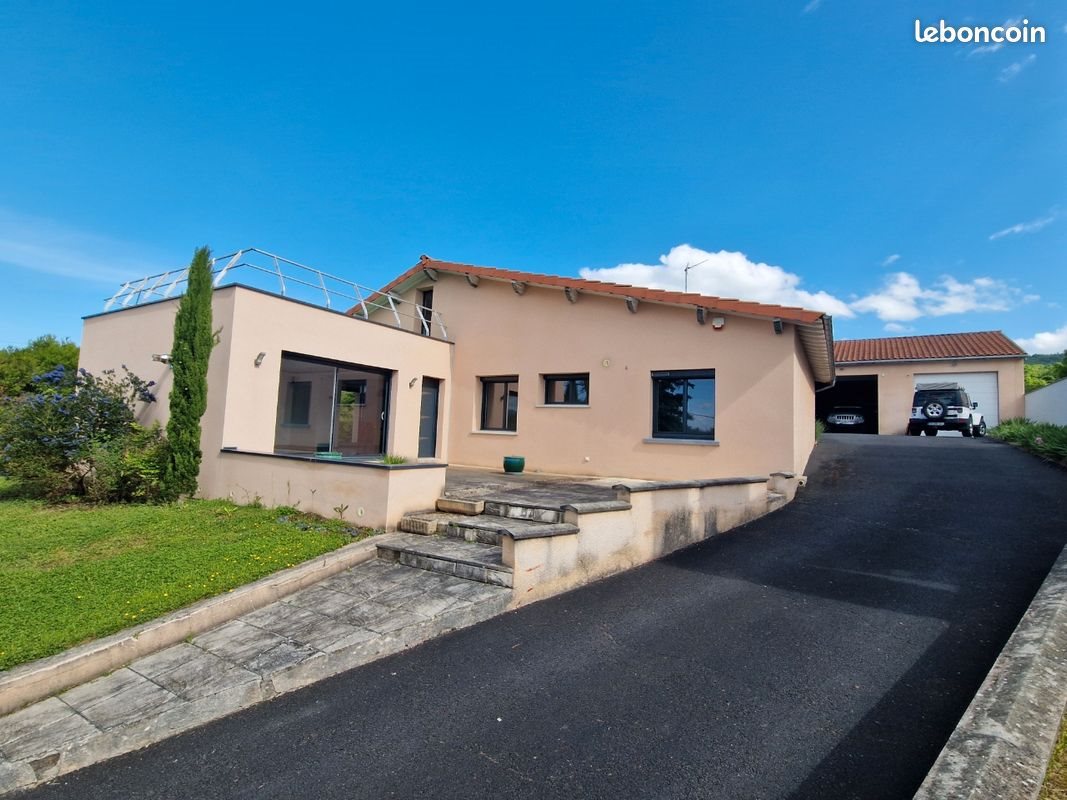 Maison à vendre, 160m², Romagnat