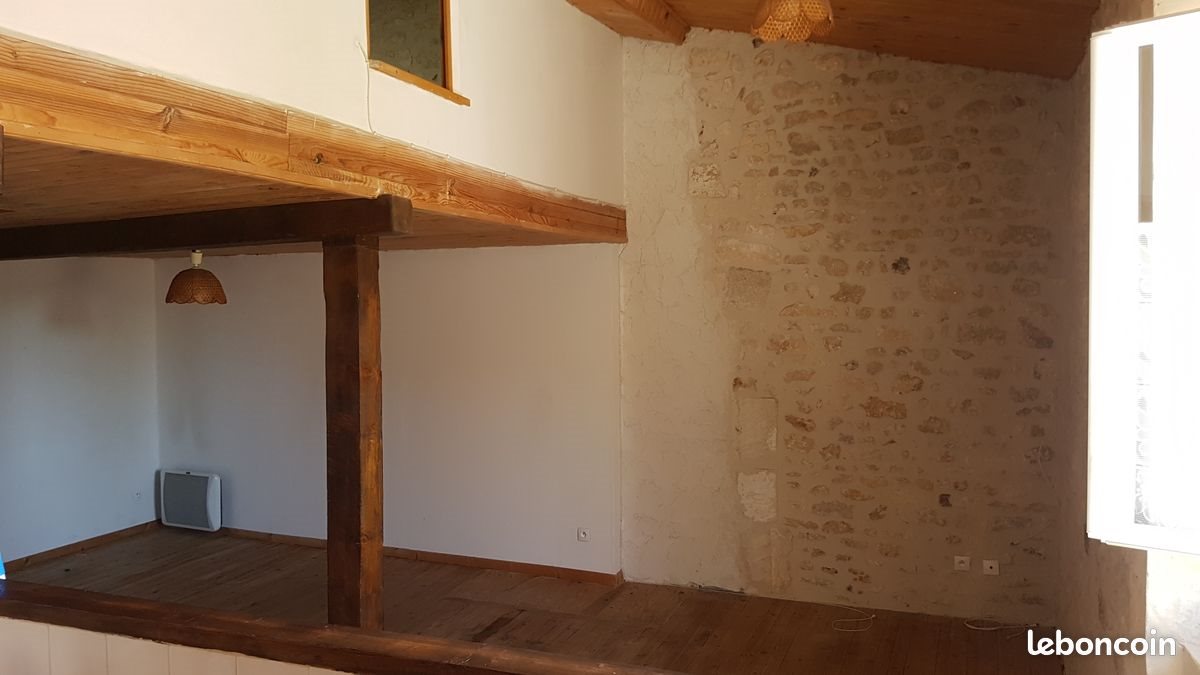 Appartement à louer, 70m², Pons