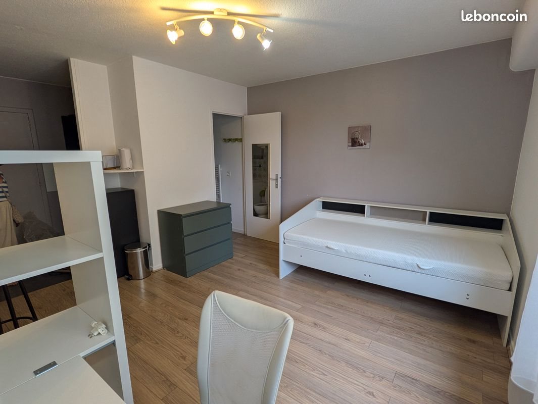 Appartement à louer, 22m², Pau