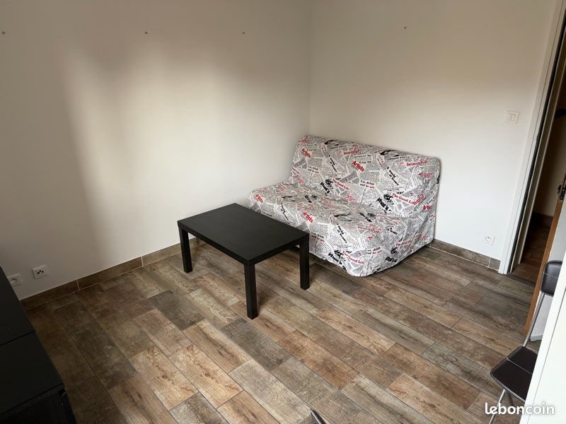Appartement à louer, 18m², Carqueiranne