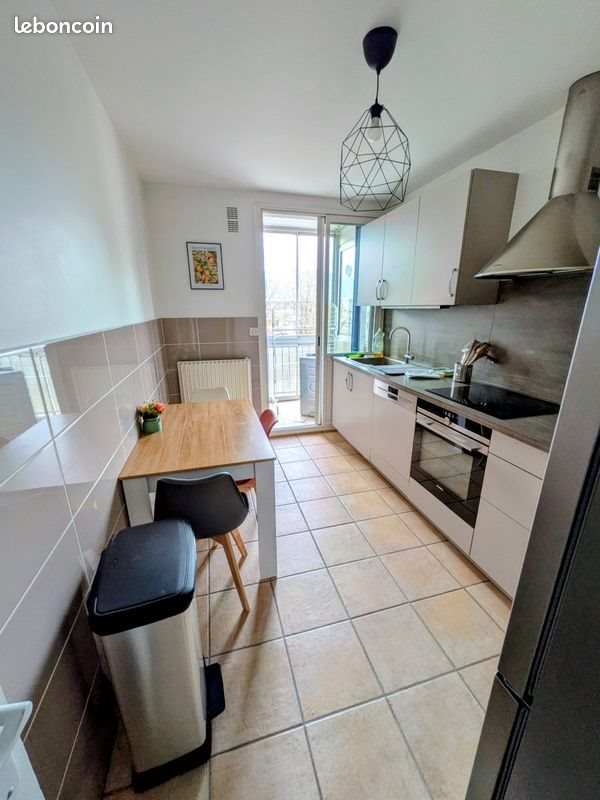 Appartement à louer, 80m², Saint-Martin-d'Hères