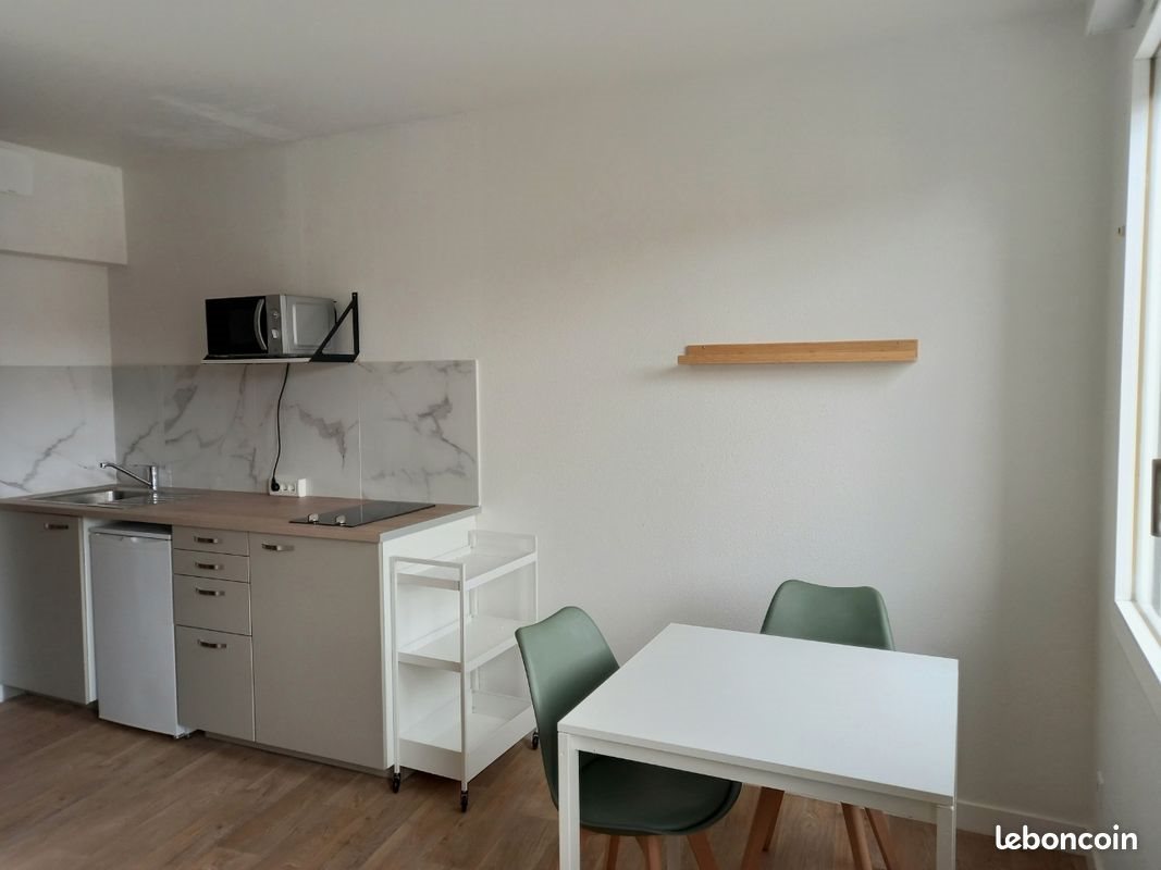 Appartement à louer, 18m², Angoulême