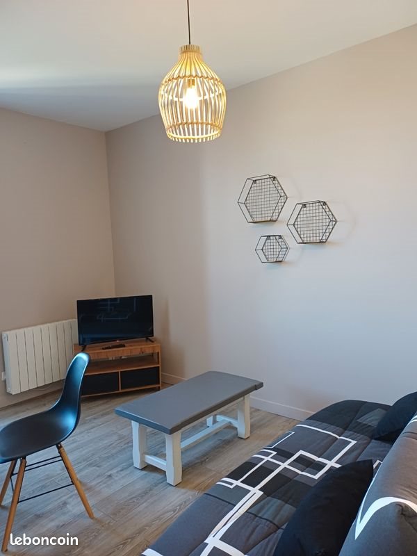 Appartement à louer, 46m², Saint-Agrève