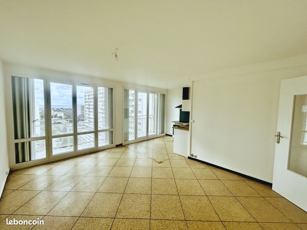 Appartement à louer, 53m², Marseille 9ème
