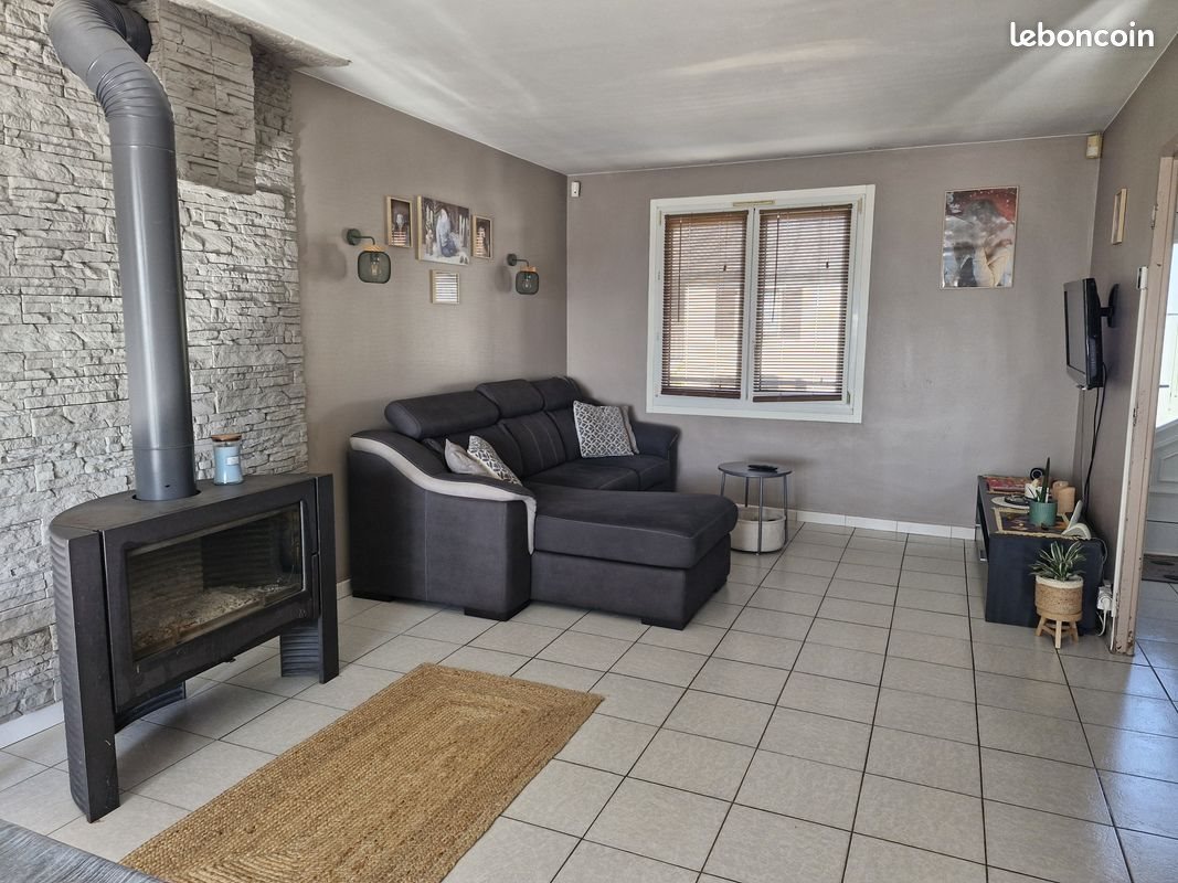 Maison à vendre, 114m², Pontoy