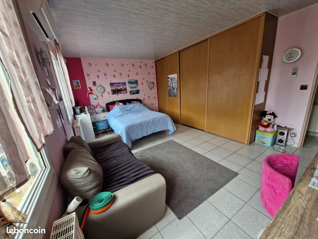 Maison à vendre, 114m², Pontoy