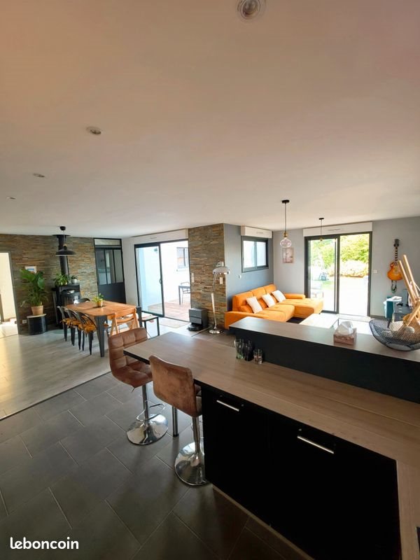 Maison à vendre, 109m², Joué-l'Abbé