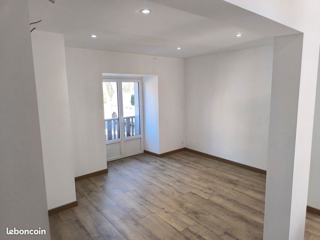 Appartement à louer, 55m², Davézieux