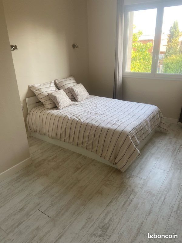 Appartement à louer, 92m², Albi