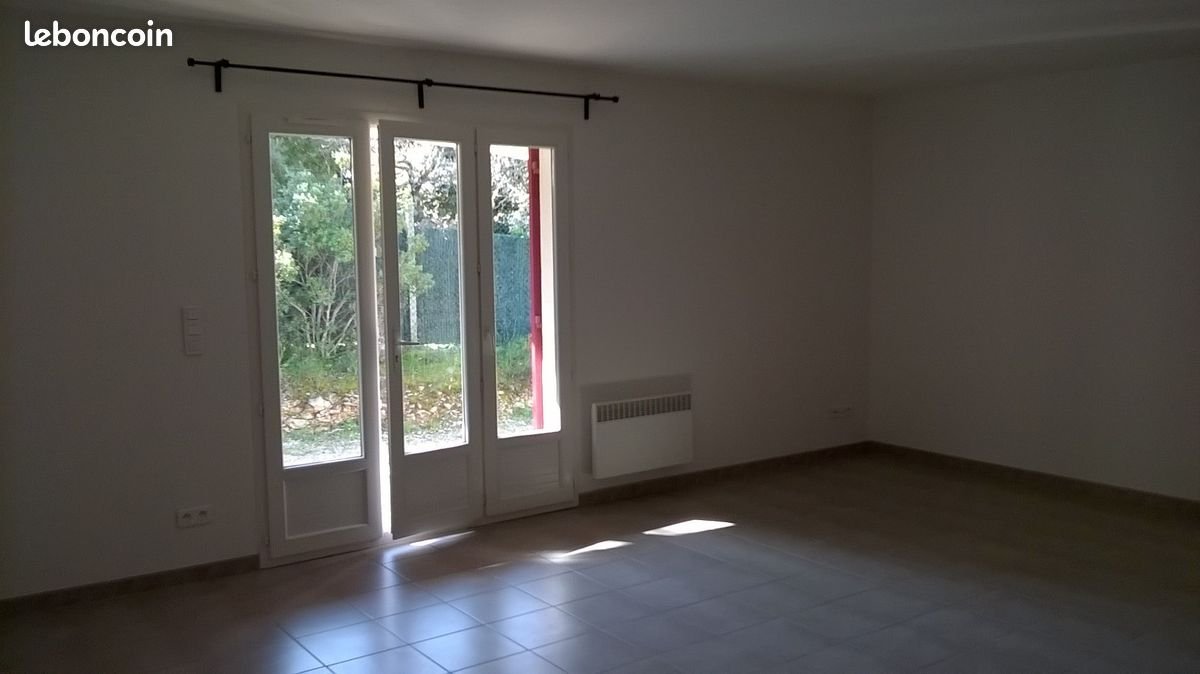 Maison à louer, 90m², Flassans-sur-Issole