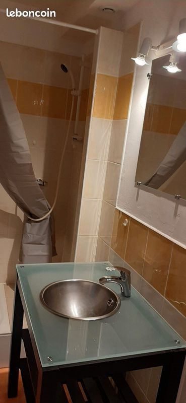 Appartement à louer, 45m², Saint-Amand-Montrond