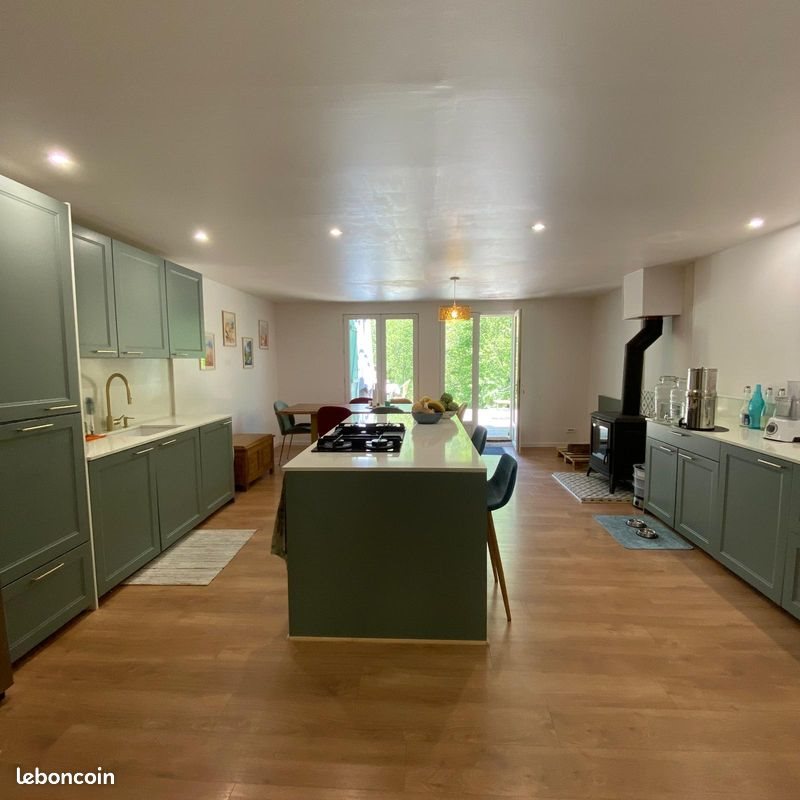 Maison à vendre, 142m², Fougax-et-Barrineuf