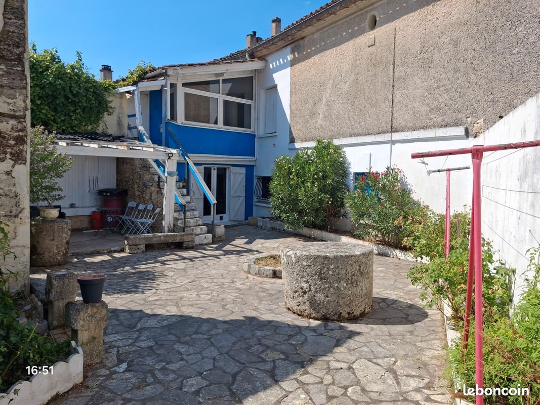 Maison à vendre, 230m², Saint-Jean-de-Blaignac