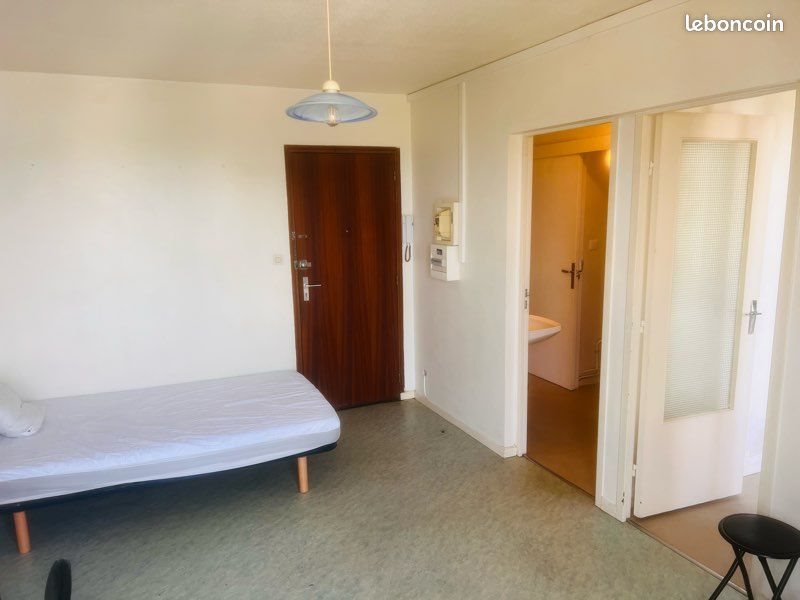 Appartement à louer, 25m², Pau
