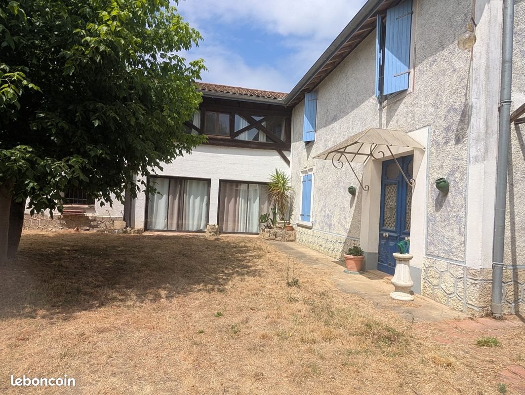 Maison à vendre, 250m², Trie-sur-Baïse
