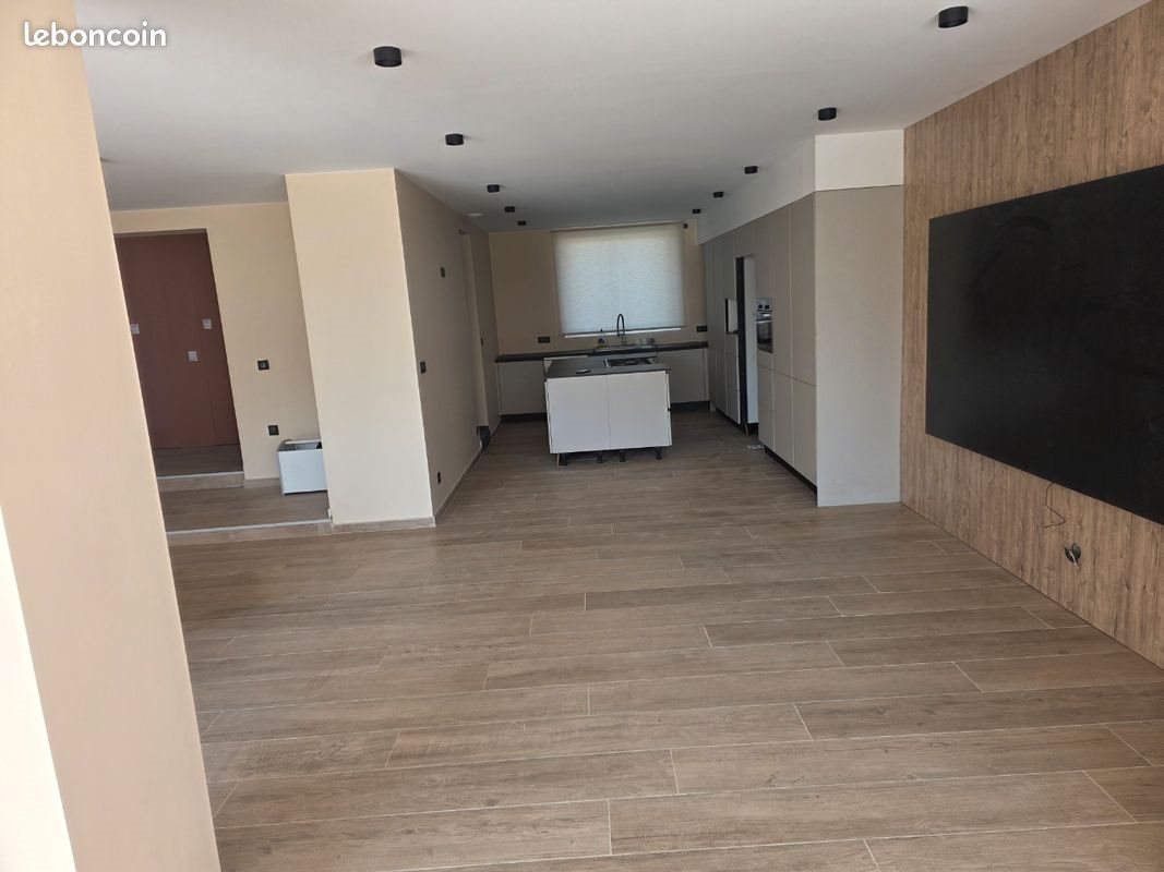 Maison à vendre, 250m², Saint-Denis-lès-Bourg