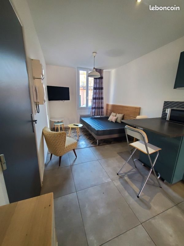 Appartement à louer, 26m², Hyères