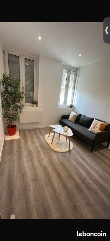 Appartement à louer, 25m², Saint-Quentin