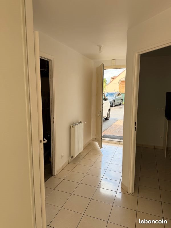 Maison à louer, 104m², Luisant