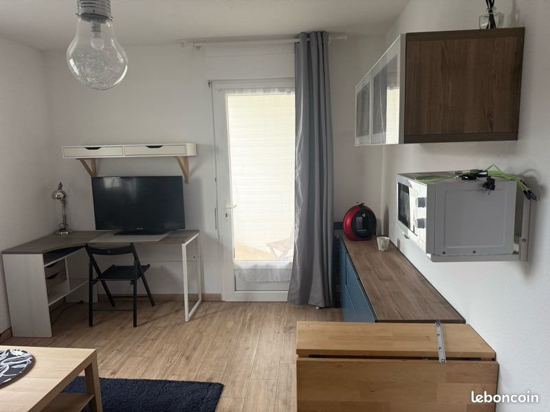 Appartement à louer, 22m², Niort
