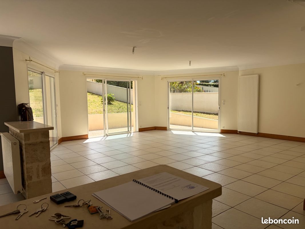 Maison à louer, 145m², Bessines
