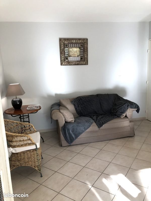 Appartement à louer, 47m², Marseille 9ème