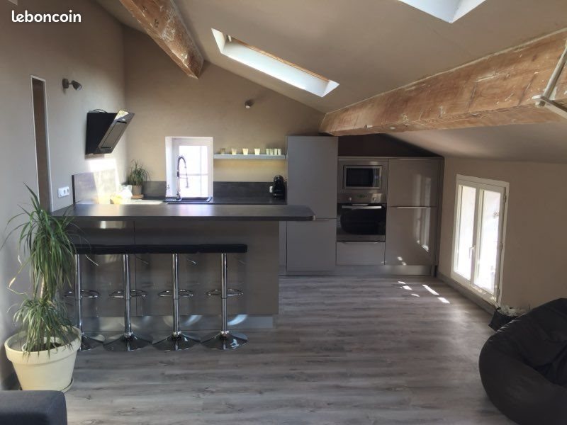 Appartement à louer, 44m², Solliès-Pont