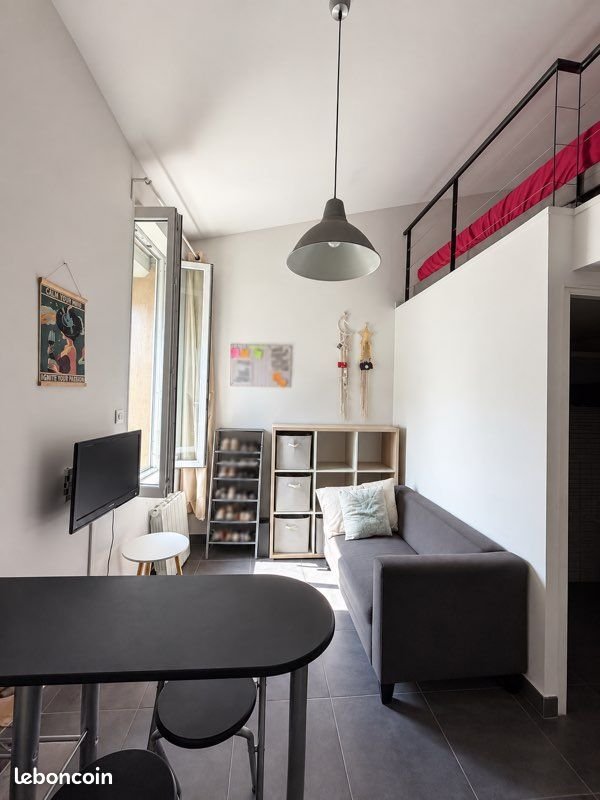 Appartement à louer, 27m², Marseille 9ème
