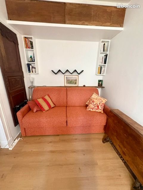 Appartement à louer, 24m², Paris 18ème