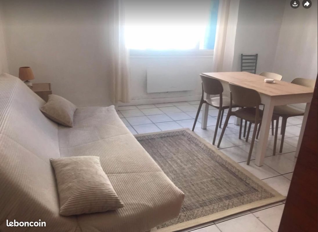 Appartement à louer, 28m², Tarbes