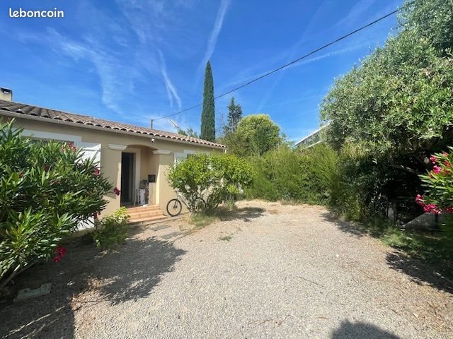 Maison à louer, 100m², Le Luc