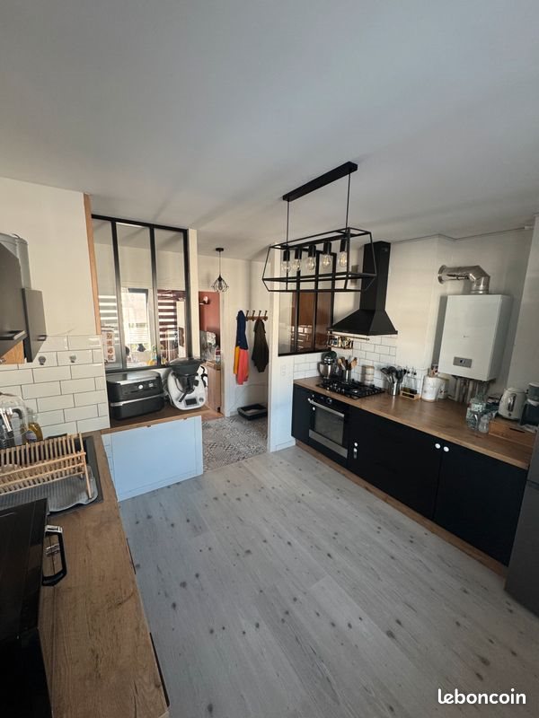 Appartement à vendre, 82m², Lons-le-Saunier