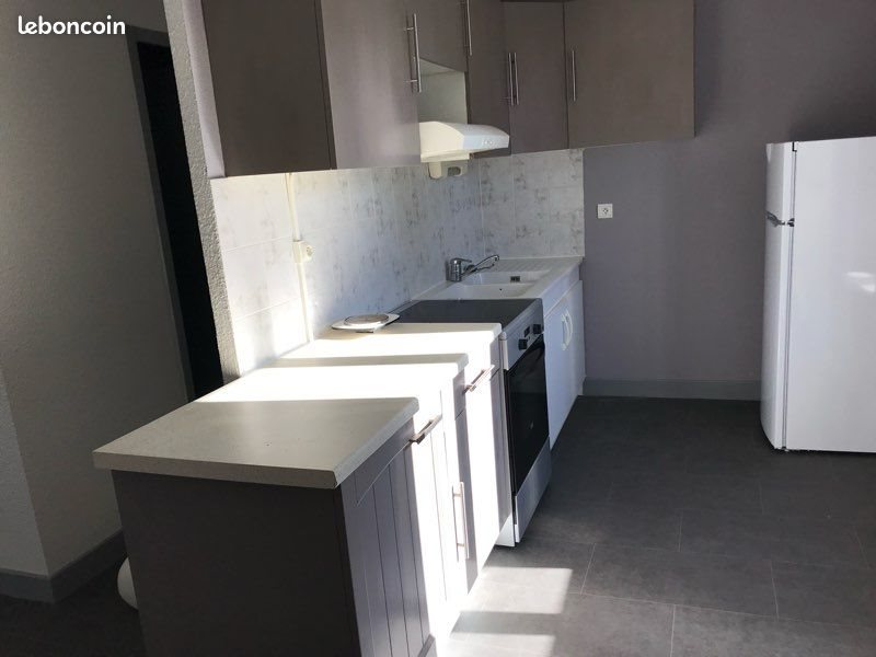 Appartement à louer, 63m², Châteaumeillant