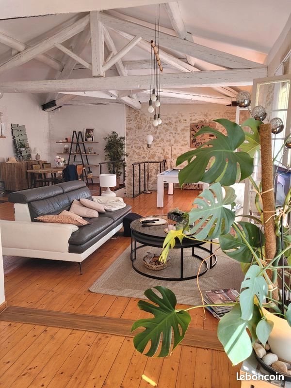 Appartement à louer, 128m², Mèze