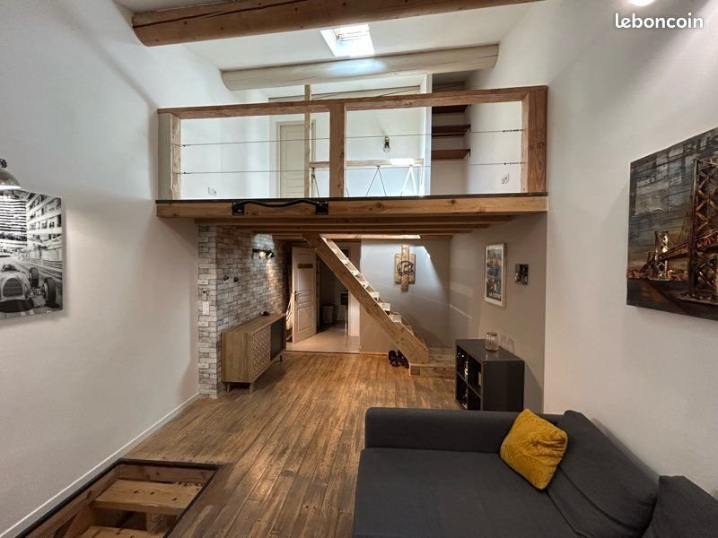 Maison à louer, 75m², Mornas