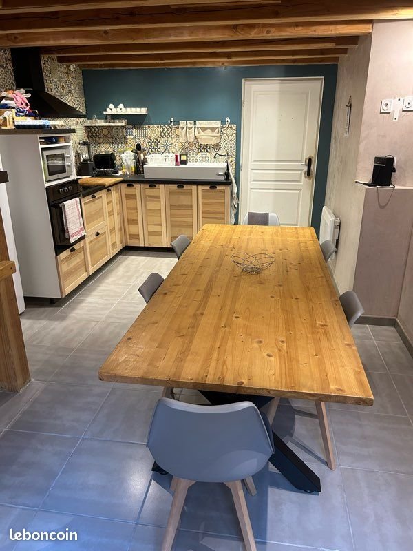 Maison à louer, 75m², Mornas