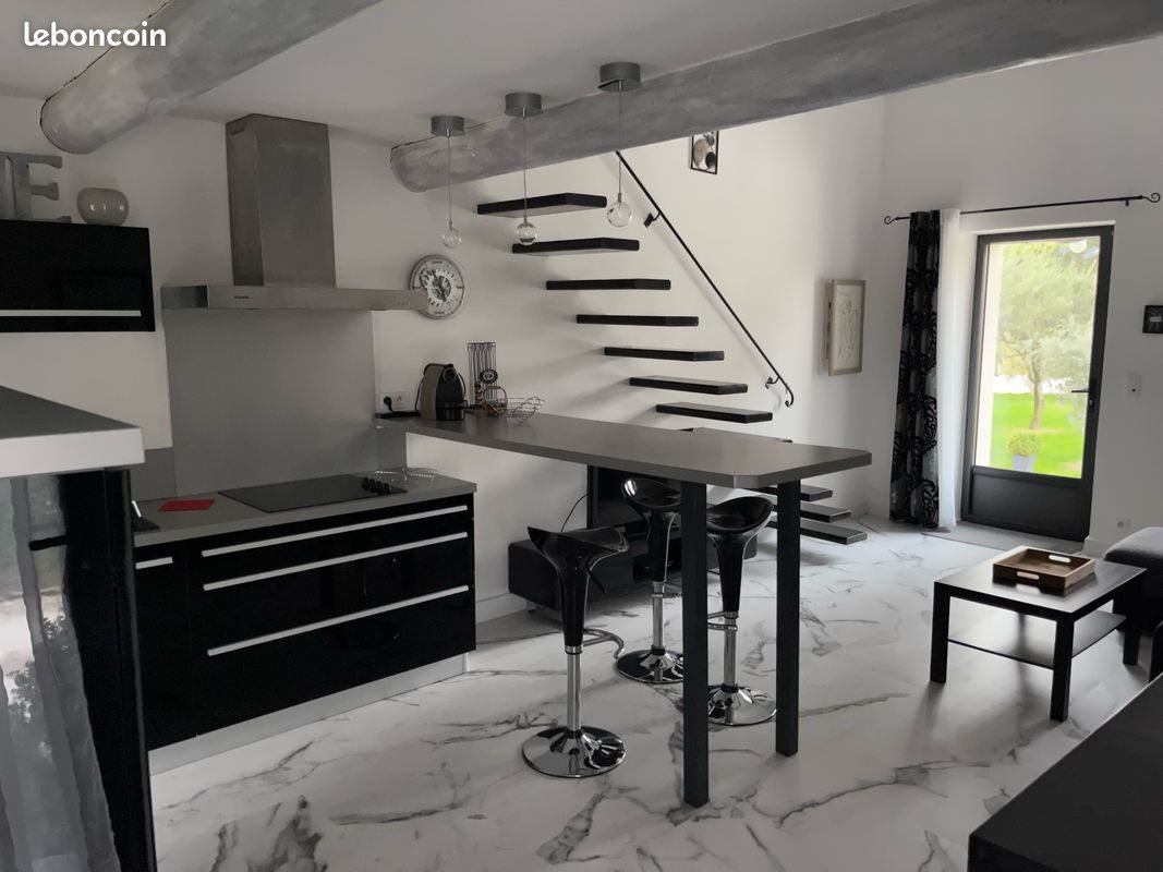 Appartement à louer, 50m², Robion