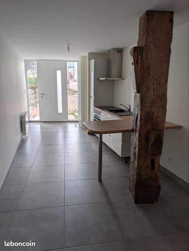 Appartement à louer, 45m², Sombernon