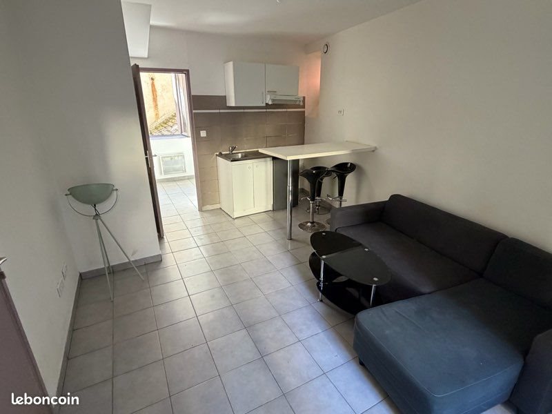 Appartement à louer, 30m², Marvejols