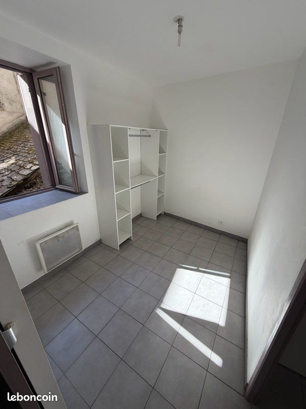 Appartement à louer, 30m², Marvejols