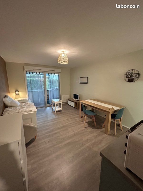 Appartement à louer, 27m², Tours