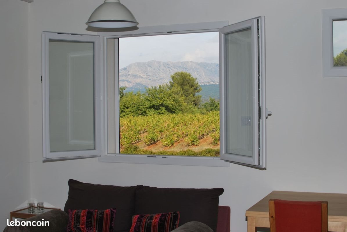 Appartement à louer, 30m², Meyreuil