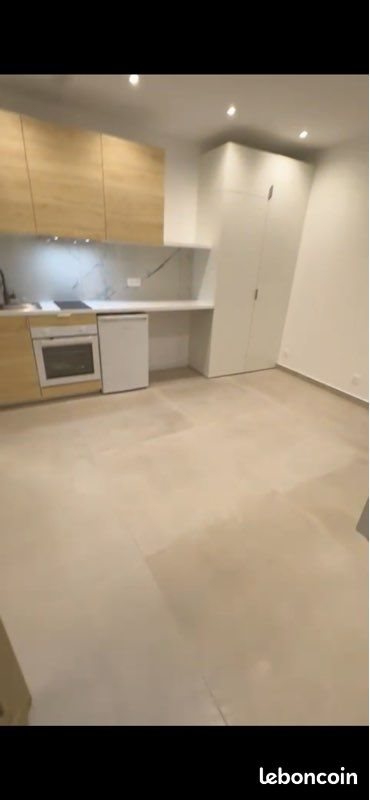 Appartement à louer, 16m², Paris 11ème
